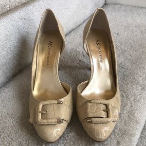 AK Anne Klein high heel pumps